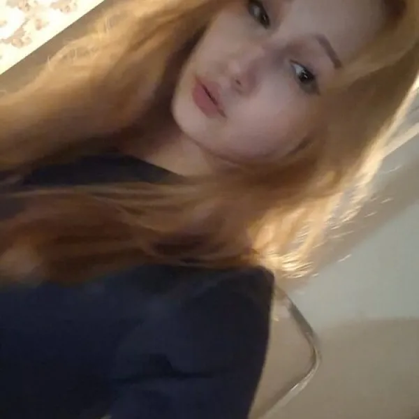 Аня